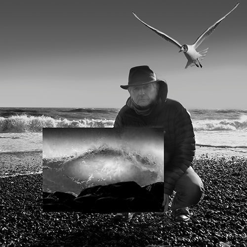 Fine art wave photography by Roy Fraser