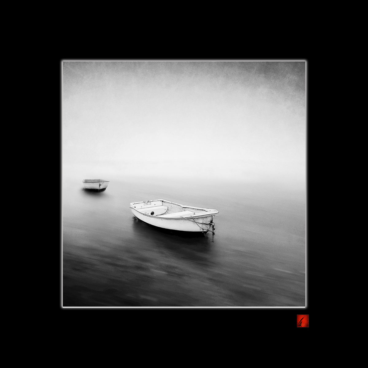 MOORING IN MIST | 霧の中の係留